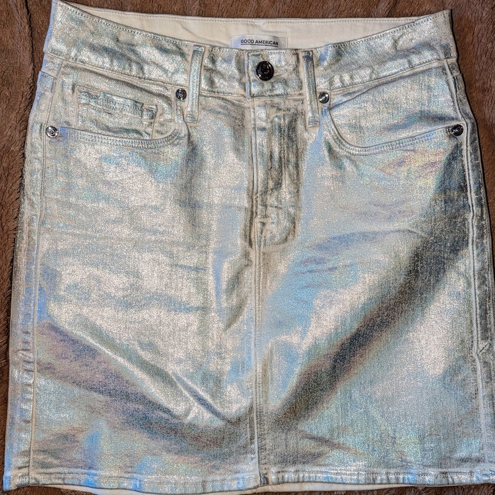 Good American Silver Mini Pencil Skirt for Night Out